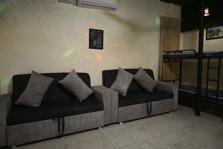 Room 26 of 53