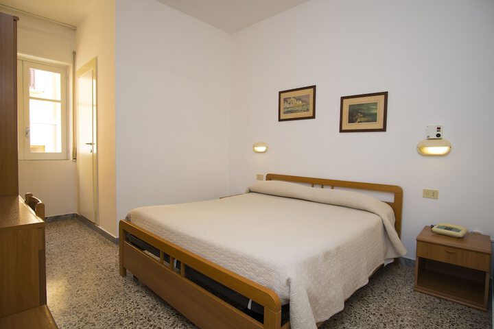 Room 19 of 45