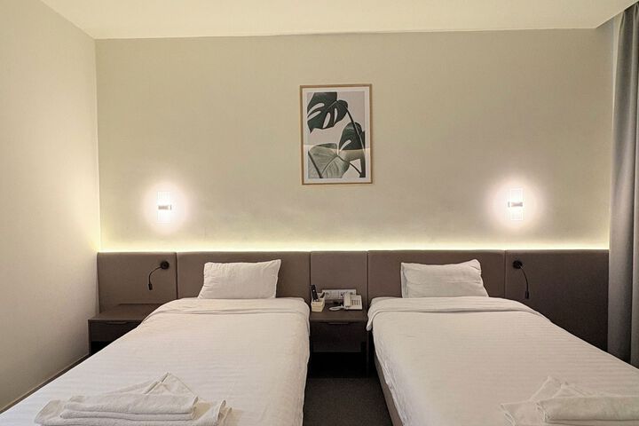 Room 15 of 30