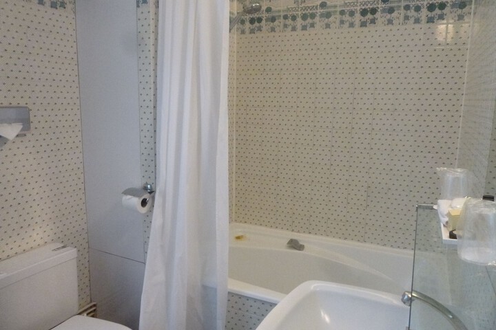 Bath Photo