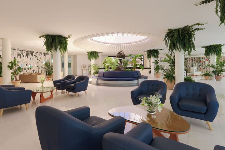 Lobby Entry
