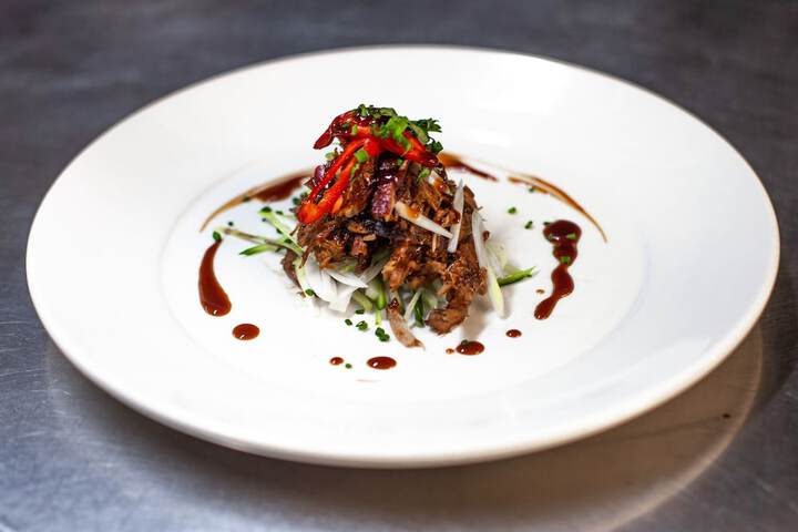 Lounge 71 of 114
