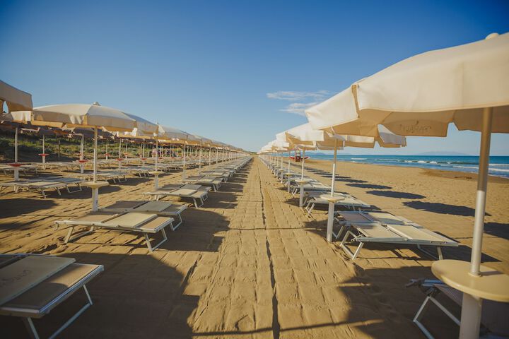 Beach 144 of 159