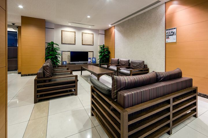 Lobby Entry