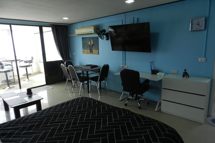 Room 38 of 259