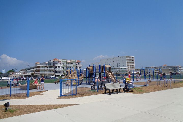 Children's play area - outdoor