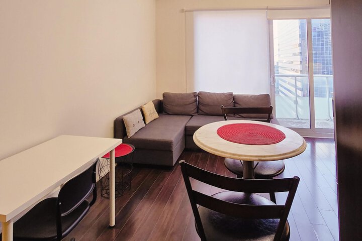 Room 290 of 448