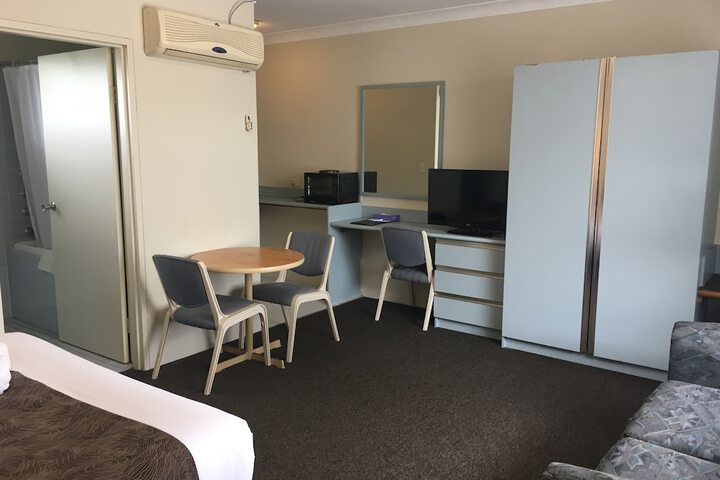 Room 14 of 57