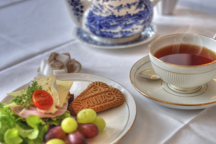Breakfast/Coffee Service 43 of 80