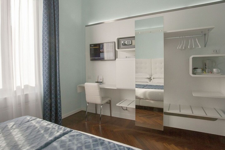 Room 10 of 41