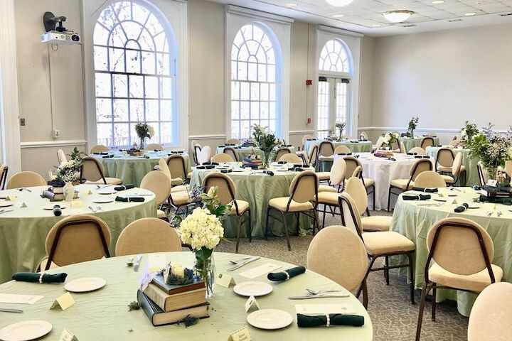 Ballroom/Hall 39 of 51