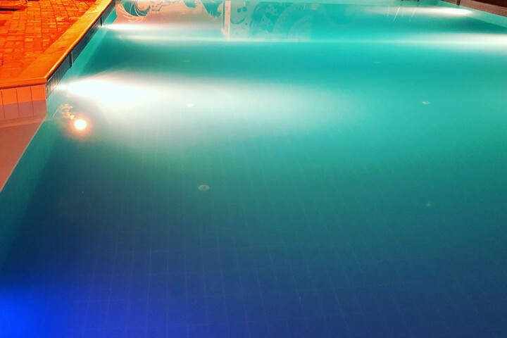 Pool 49 of 98
