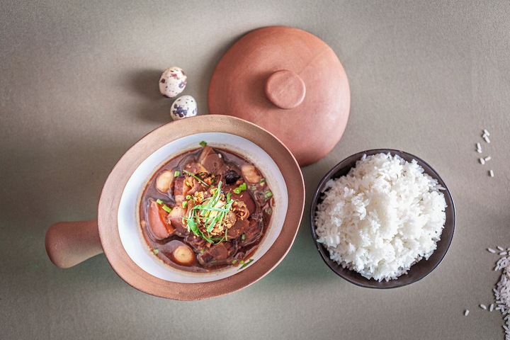 Dining 156 of 219