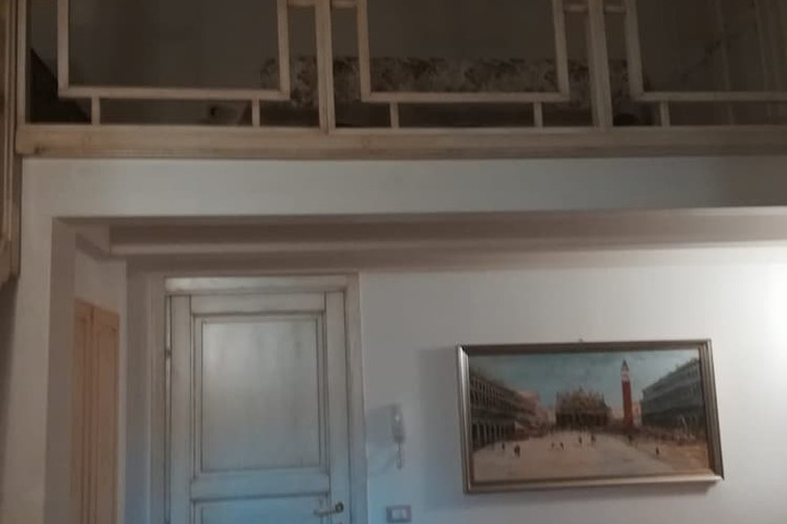 Room 19 of 28