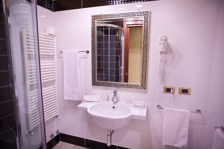 Room 20 of 39