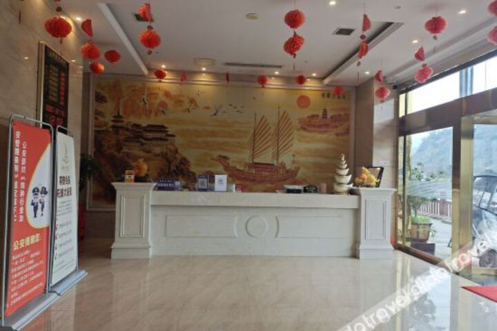 Hotel Interior 2 of 11