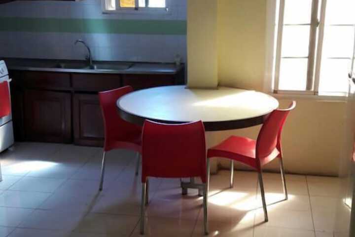 Room 14 of 40