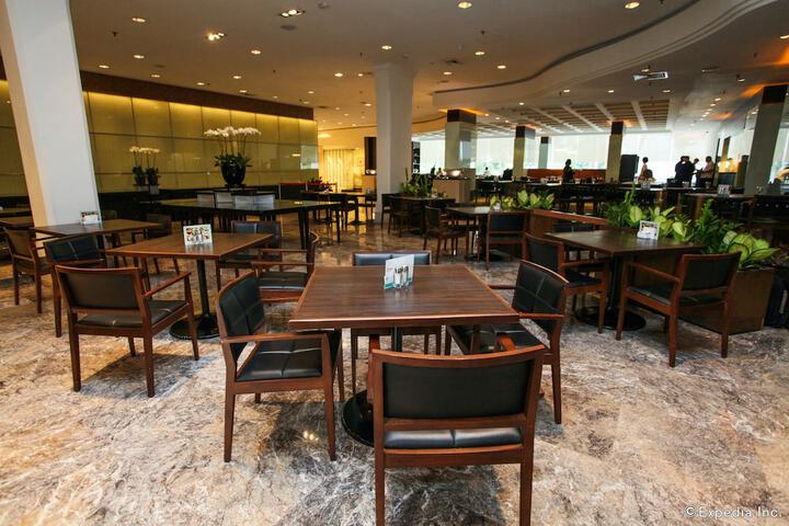 Dining 60 of 75