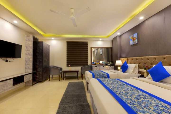 Room 19 of 21