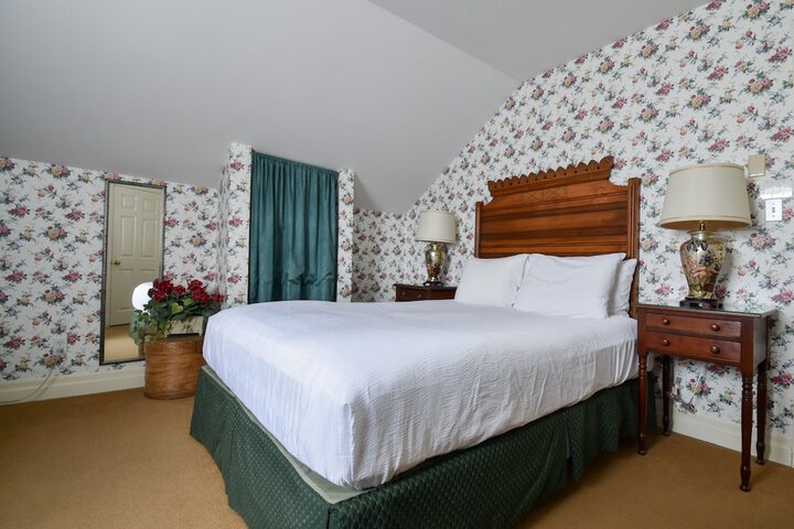 Superior Room 2 Queen Beds (5 of 37)