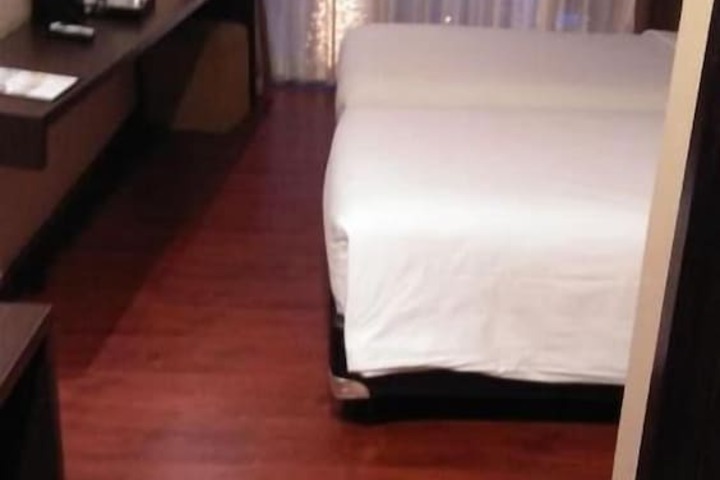 Room 21 of 55
