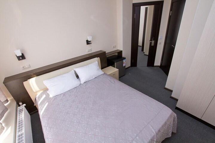 Room 12 of 51