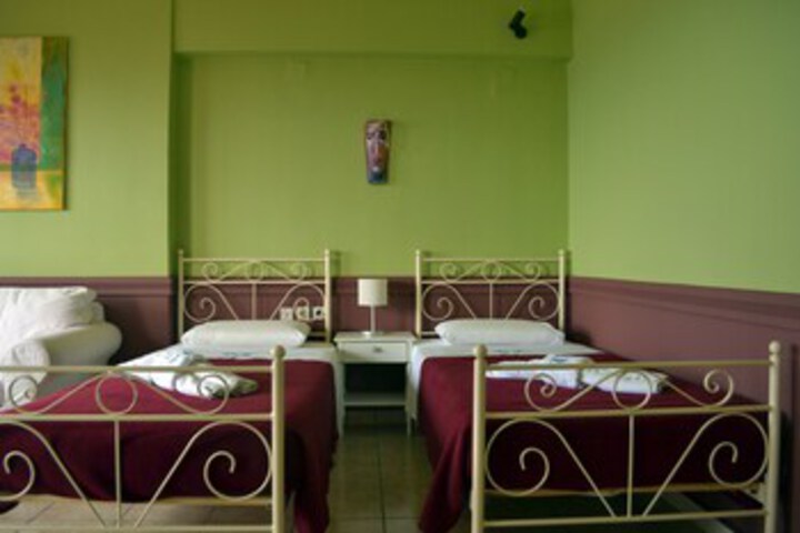 Room 46 of 120