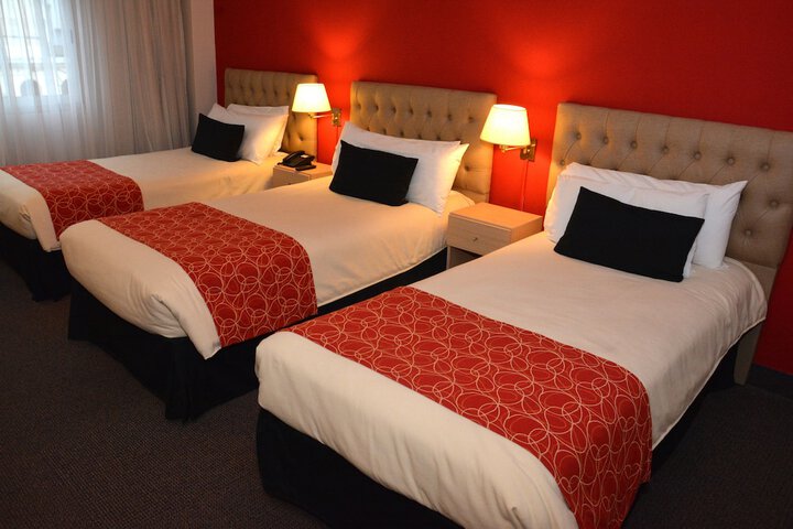 Room 15 of 103