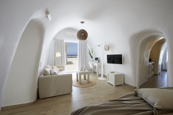 Room 150 of 295