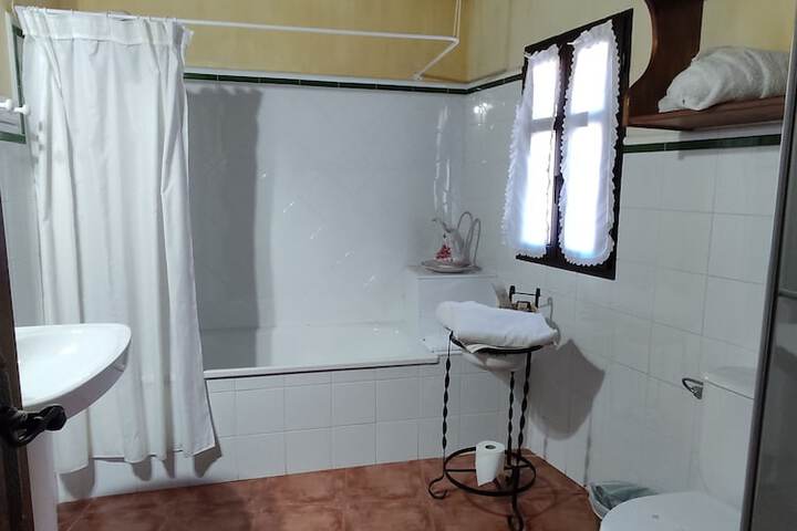 Room 14 of 29