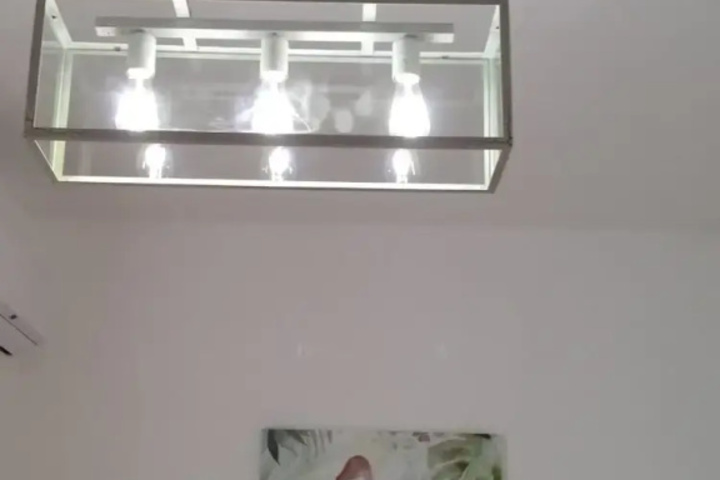 Room 12 of 20