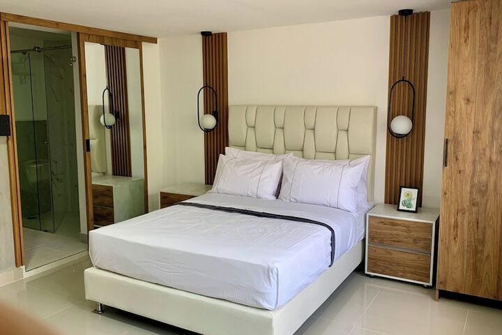 Room 8 of 61
