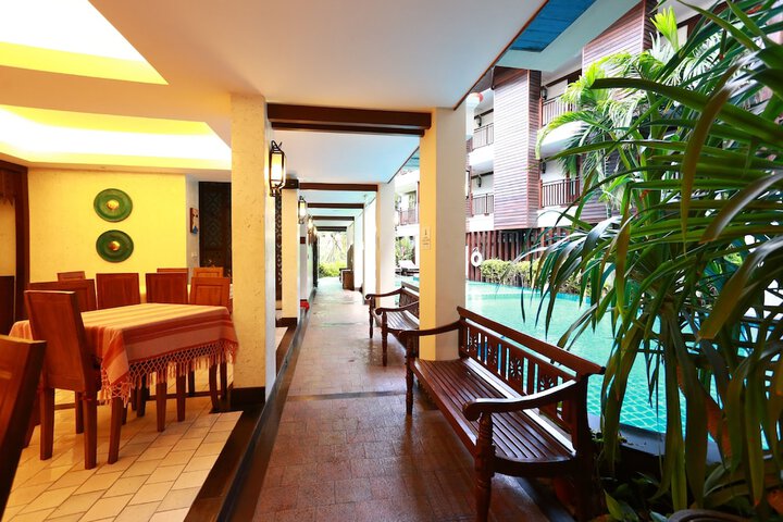 Hotel 92 of 98