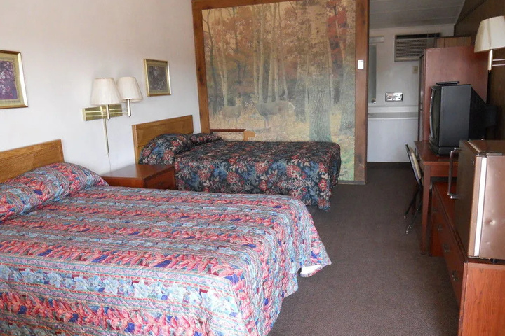 Room 3 of 13