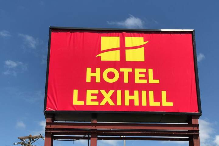 Hotel 11 of 18