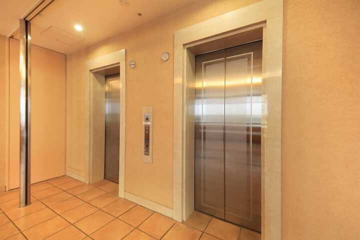 Hotel 3 of 48