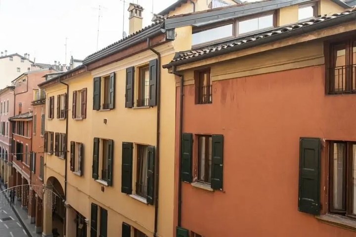 Exterior of Falegnami 7