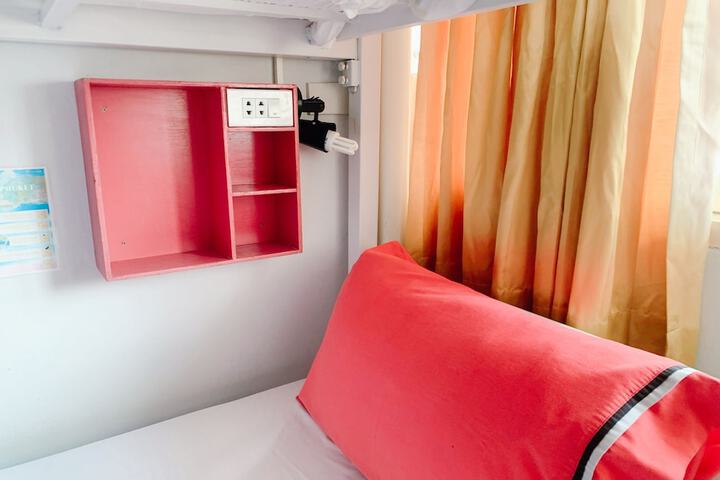 Room 29 of 60