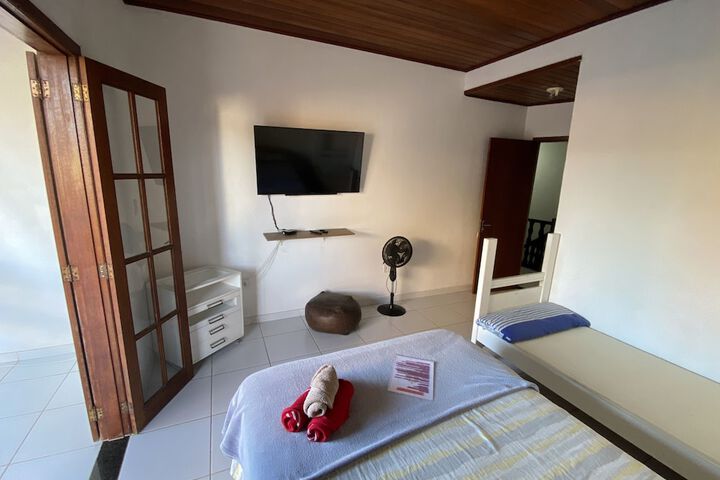Room 5 of 15