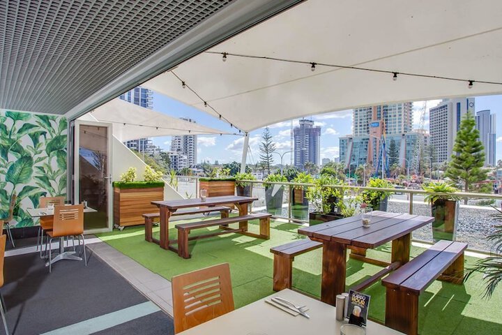 Breakfast/Coffee Service 10 of 23