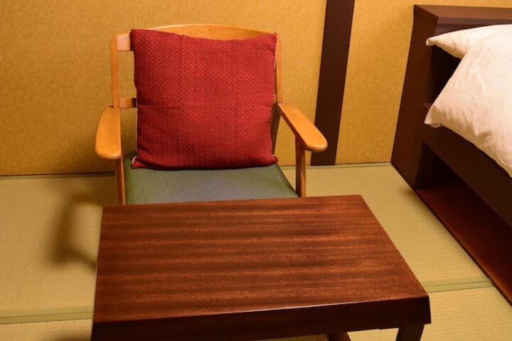 Room 22 of 94