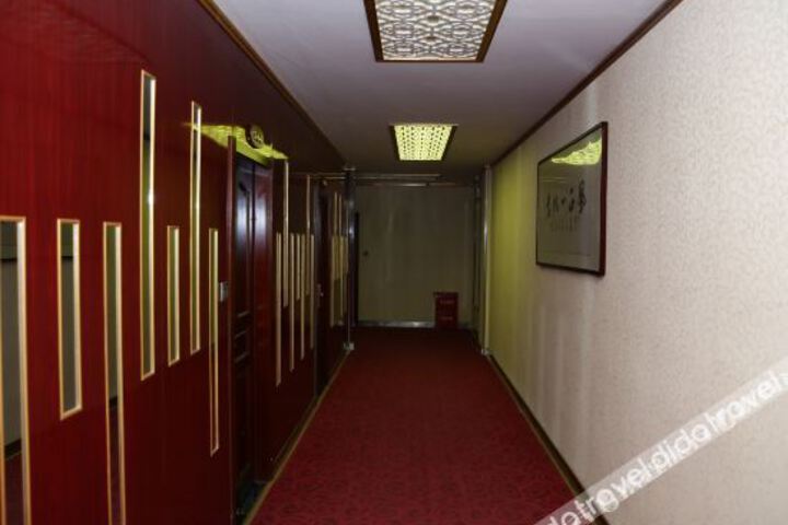 Hotel Interior 19 of 40