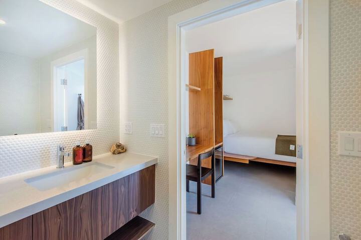 Room 9 of 59
