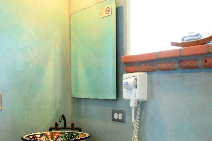 Room 37 of 51