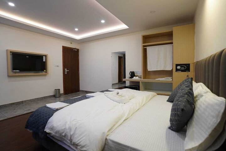 Room 22 of 49