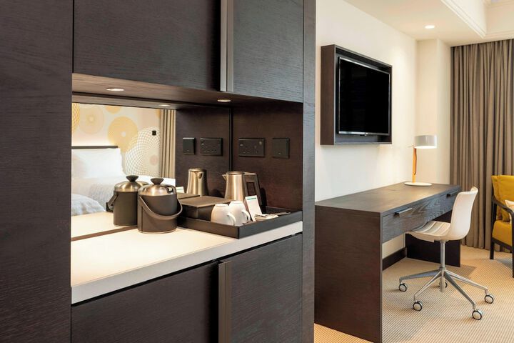 Room 64 of 334