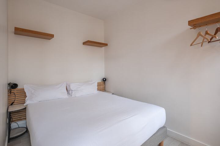Room 15 of 29