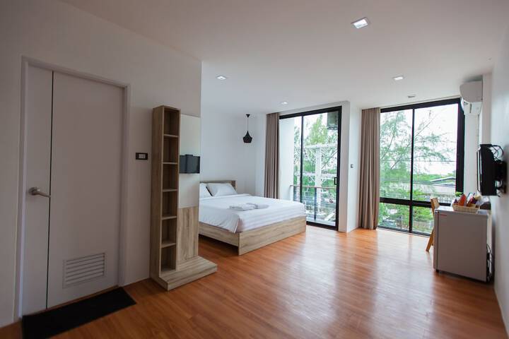Room 14 of 52