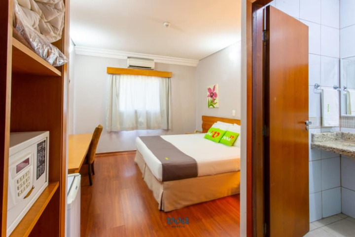 Room 15 of 35