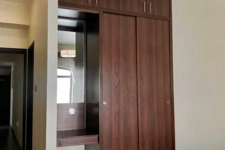 Room 6 of 39
